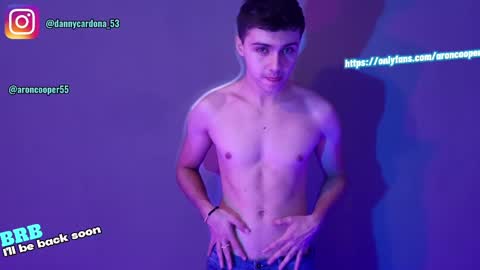 Snapshot of aron__cooper chatting on May 2026 01:57:16 AM aron__cooper online show from May 2026 01:57:16 AM