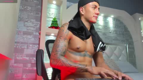 ARON BOLT online show from December 2024 07:46:02 PM