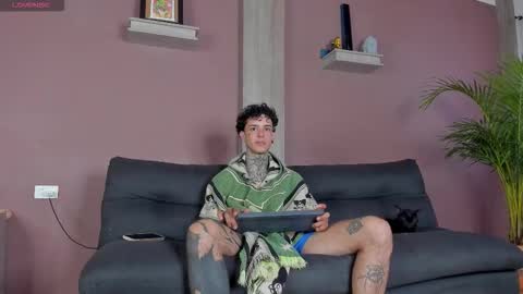 Aron ford online show from November 2025 05:13:02 PM