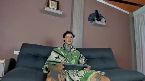 Aron ford online show from February 2026 01:54:02 AM