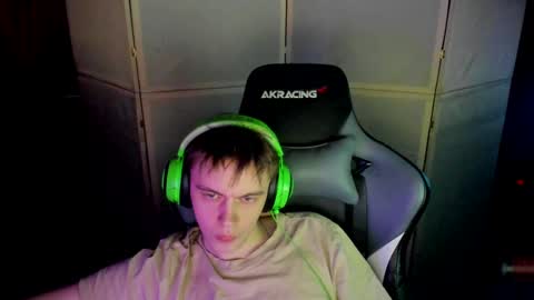 biggest penis  online show from February 2025 01:42:01 AM