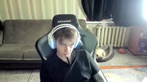 biggest penis  online show from October 2025 06:15:01 AM