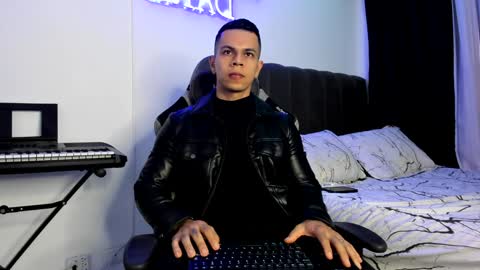 DarkMaster online show from January 2025 10:18:01 PM