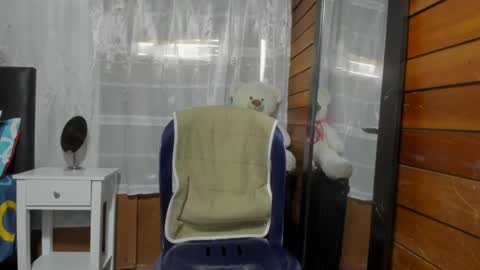 Aron G Franco online show from February 2025 08:18:01 PM