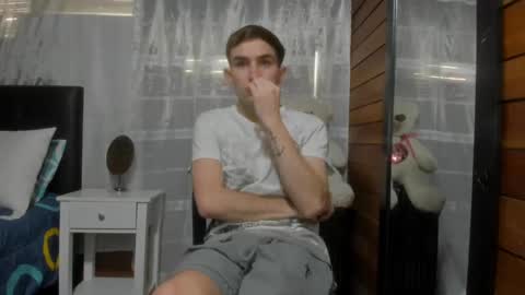 Aron G Franco online show from March 2025 08:41:02 PM