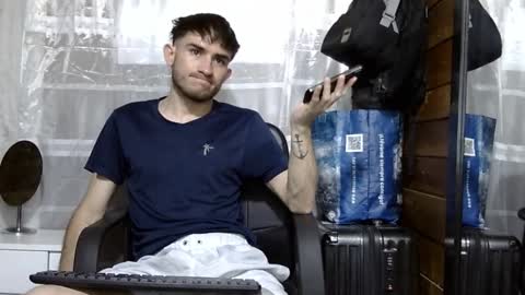 Aron G Franco online show from September 2025 04:51:02 PM