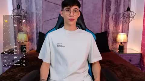Arontawers online show from July 2026 07:27:02 PM
