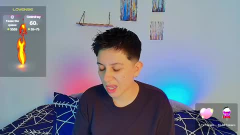 Snapshot of arontroy_wi chatting on March 2025 09:24:02 AM noah and ivy online show from March 2025 09:24:02 AM