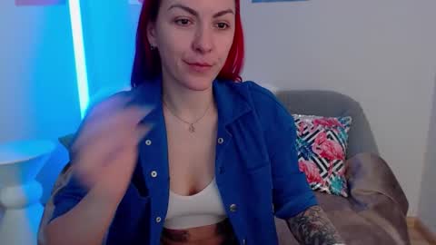 Snapshot of arri_ella chatting on November 2025 11:54:01 PM arri_ella online show from November 2025 11:54:01 PM