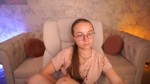 arrinawair online show from September 2025 07:10:02 AM