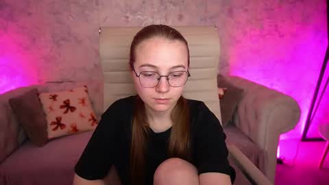 arrinawair online show from May 2026 07:13:02 AM
