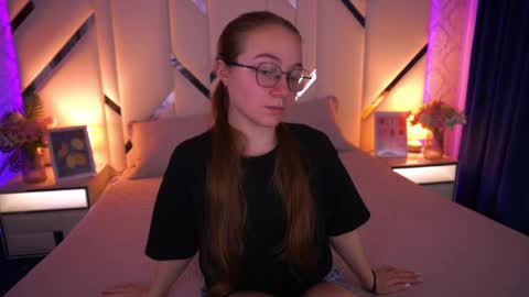 arrinawair online show from May 2026 06:55:02 AM