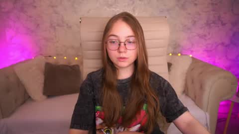 arrinawair online show from June 2026 06:47:02 AM