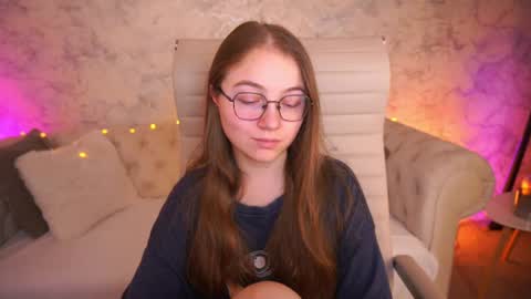 arrinawair online show from June 2026 06:49:01 AM