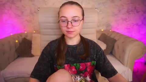 arrinawair online show from June 2026 06:57:01 AM