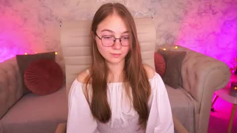 arrinawair online show from June 2026 07:27:02 AM
