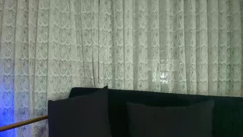 Snapshot of arrkabella chatting on September 2025 04:57:01 AM online show from September 2025 04:57:01 AM