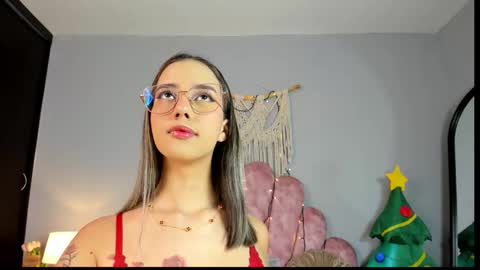 Lia Rose online show from December 2025 01:21:02 AM