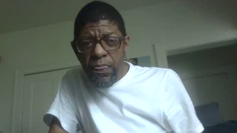 Snapshot of arteblazze chatting on May 2026 03:17:01 PM Arteblazze not daddy boy bitch or nigga online show from May 2026 03:17:01 PM