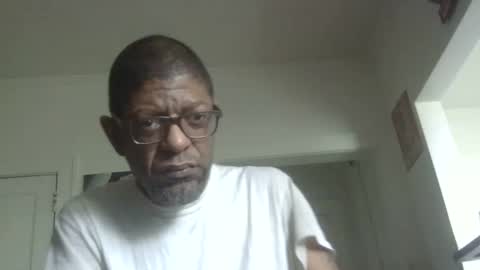 Snapshot of arteblazze chatting on May 2026 02:14:01 PM Arteblazze not daddy boy bitch or nigga online show from May 2026 02:14:01 PM