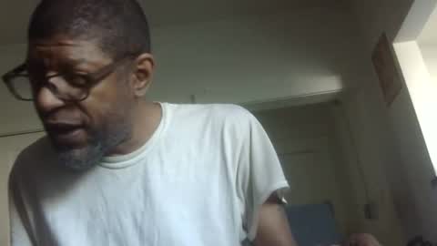 Snapshot of arteblazze chatting on May 2026 02:46:02 PM Arteblazze not daddy boy bitch or nigga online show from May 2026 02:46:02 PM