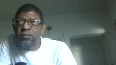 Snapshot of arteblazze chatting on May 2026 02:47:02 PM Arteblazze not daddy boy bitch or nigga online show from May 2026 02:47:02 PM