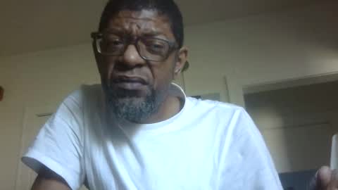 Snapshot of arteblazze chatting on May 2026 04:15:01 PM Arteblazze not daddy boy bitch or nigga online show from May 2026 04:15:01 PM