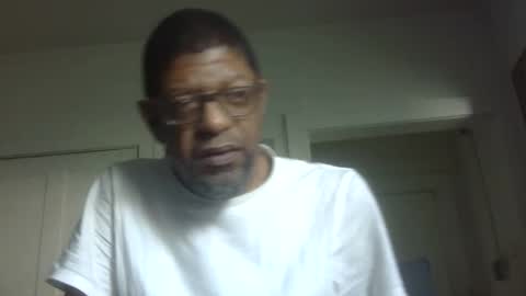 Snapshot of arteblazze chatting on June 2026 01:57:02 PM Arteblazze not daddy boy bitch or nigga online show from June 2026 01:57:02 PM
