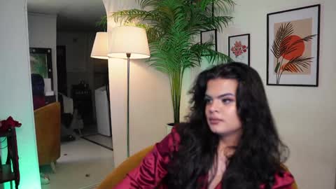 Chloe  online show from January 2025 03:44:02 AM