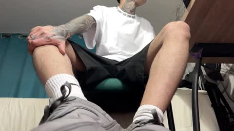   online show from December 2024 01:35:02 AM