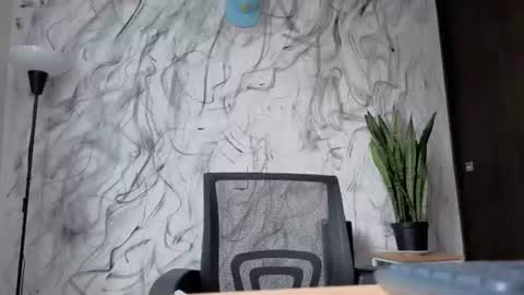   online show from June 2026 03:07:01 AM