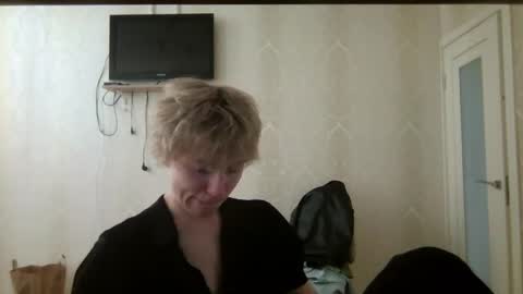 Snapshot of artem228play chatting on June 2026 11:54:01 AM artem228play online show from June 2026 11:54:01 AM