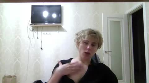 Snapshot of artem228play chatting on June 2026 12:11:01 AM artem228play online show from June 2026 12:11:01 AM