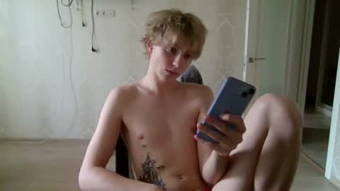Snapshot of artem228play chatting on June 2026 02:03:01 AM artem228play online show from June 2026 02:03:01 AM