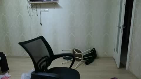 Snapshot of artem228play chatting on July 2026 10:17:01 PM artem228play online show from July 2026 10:17:01 PM