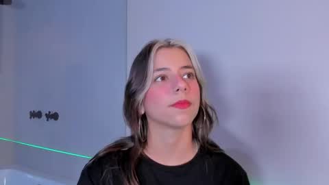 artemisablake online show from December 2024 12:10:02 AM