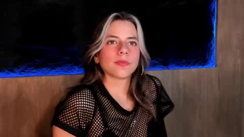 artemisablake online show from February 2025 10:31:02 PM