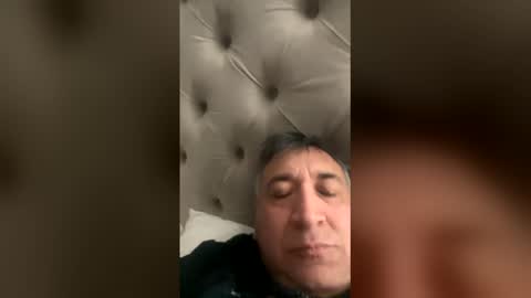 Snapshot of artemismydog chatting on May 2026 04:10:02 AM artemismydog online show from May 2026 04:10:02 AM