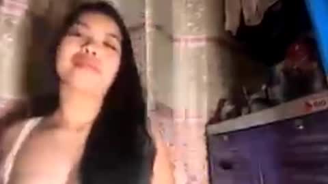 Layla online show from February 2026 12:23:01 PM