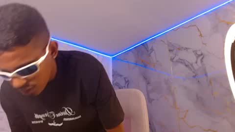 Arthurcock Independent Model online show from July 2026 02:03:02 AM