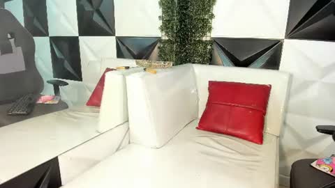 Arthurcock Independent Model online show from July 2026 02:58:02 AM