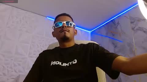 Arthurcock Independent Model online show from July 2026 02:50:01 AM