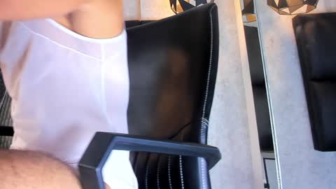 Snapshot of arthurlam chatting on December 2024 01:51:02 AM Arthur online show from December 2024 01:51:02 AM