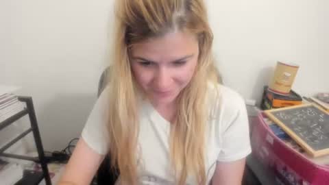 MIA online show from July 2026 09:23:02 PM