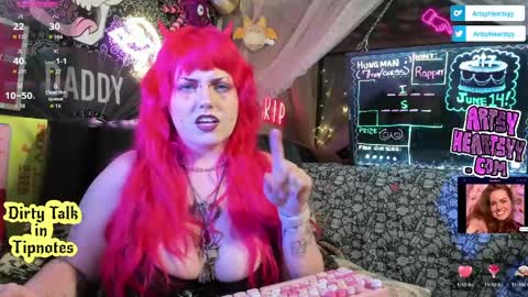 Snapshot of artsyheartsyy chatting on May 2026 12:49:02 AM ArtsyHeartsyy online show from May 2026 12:49:02 AM