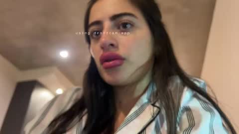 ARTEMIA LATINA online show from July 2026 01:04:02 AM