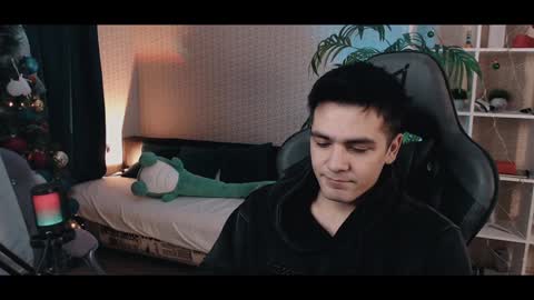 Artur Cumalot online show from December 2024 01:11:02 PM