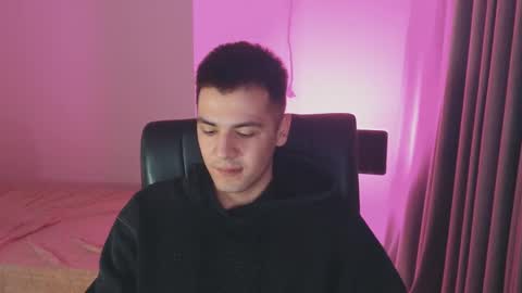 Artur Cumalot online show from February 2025 08:33:02 PM