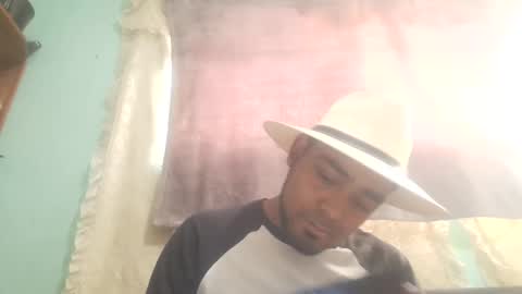 Snapshot of arturo_alvarado93 chatting on December 2024 08:49:02 PM the chosen one online show from December 2024 08:49:02 PM