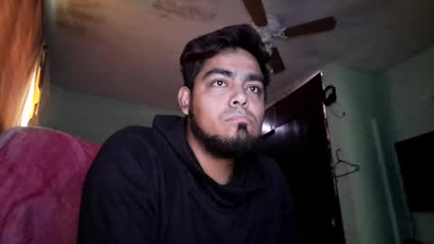 Snapshot of arturo_alvarado93 chatting on January 2025 10:05:01 PM the chosen one online show from January 2025 10:05:01 PM